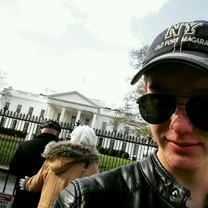 Meet your Posher, Jared